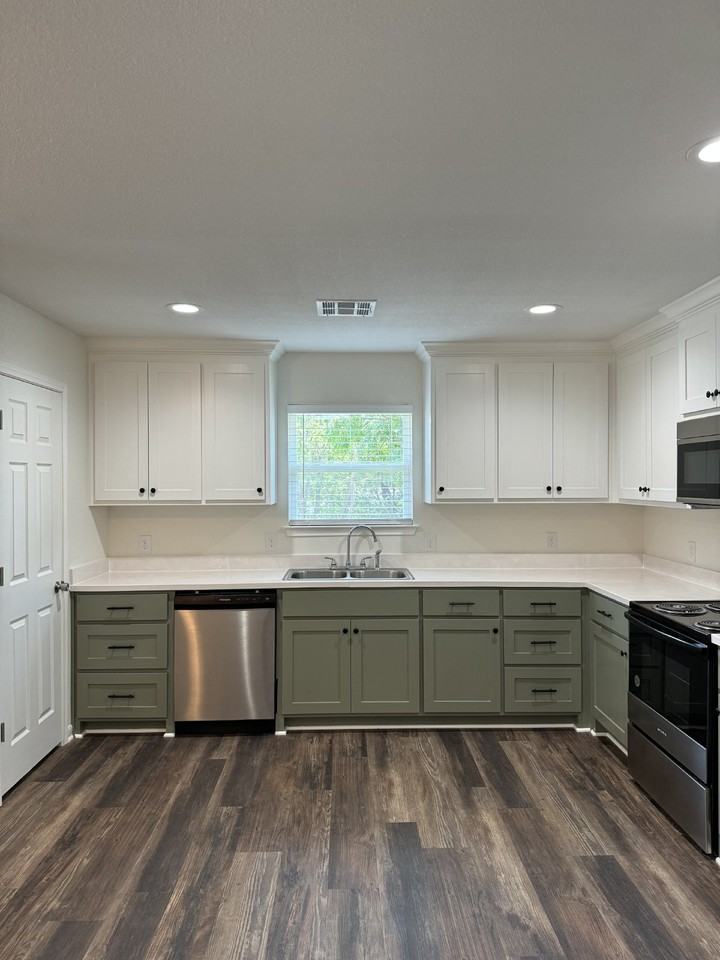 2505 S 7th St - Photo 4 of 15