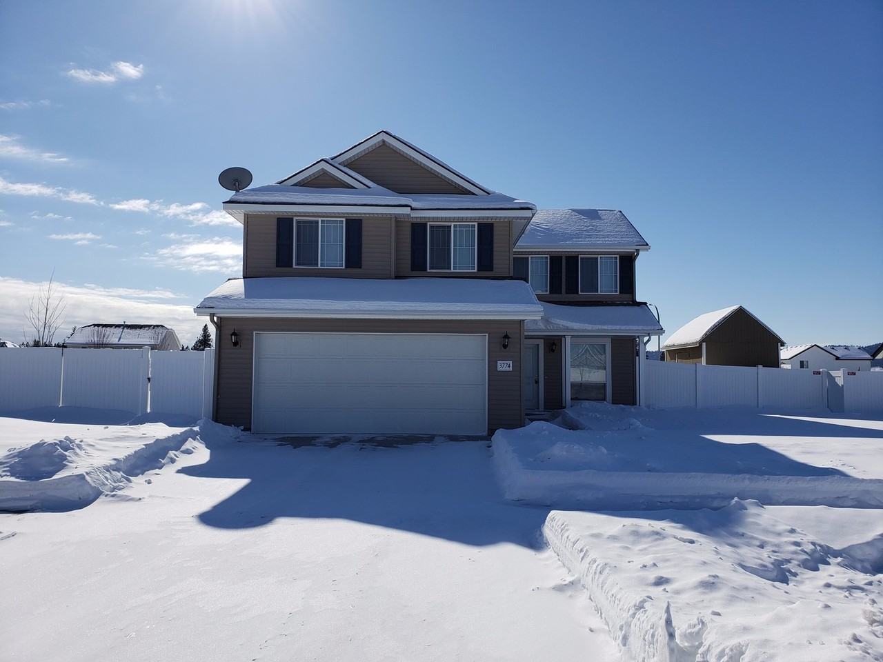 3774 W Pescador Dr - Photo 2 of 17