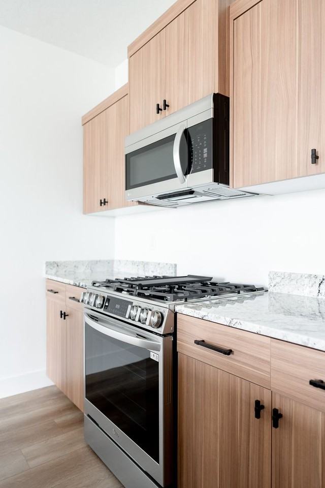 5018 E Woodward Ln - Photo 5 of 15