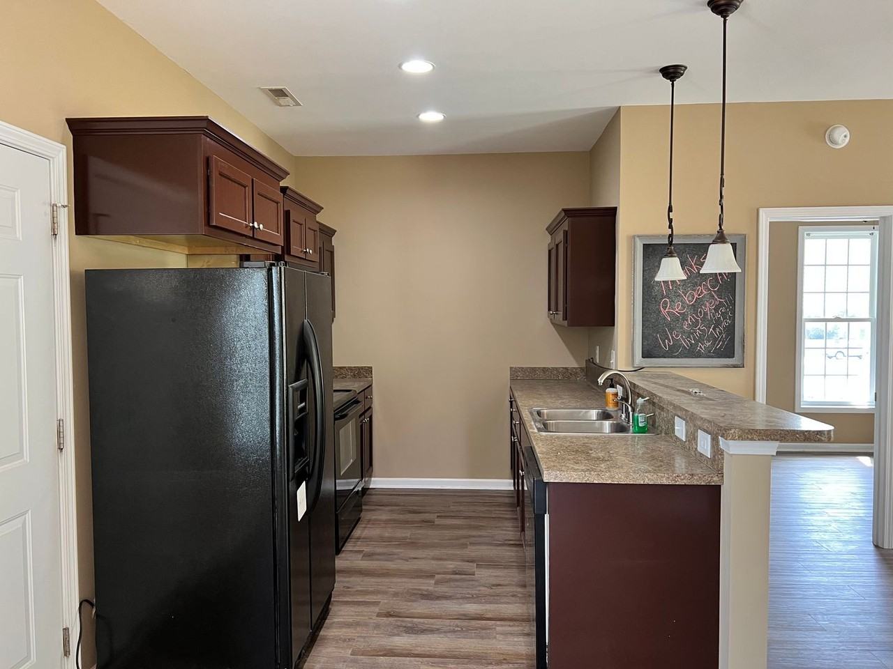 10 Haint Pl - Photo 4 of 13