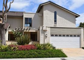 featured image of 8821 Via Andar