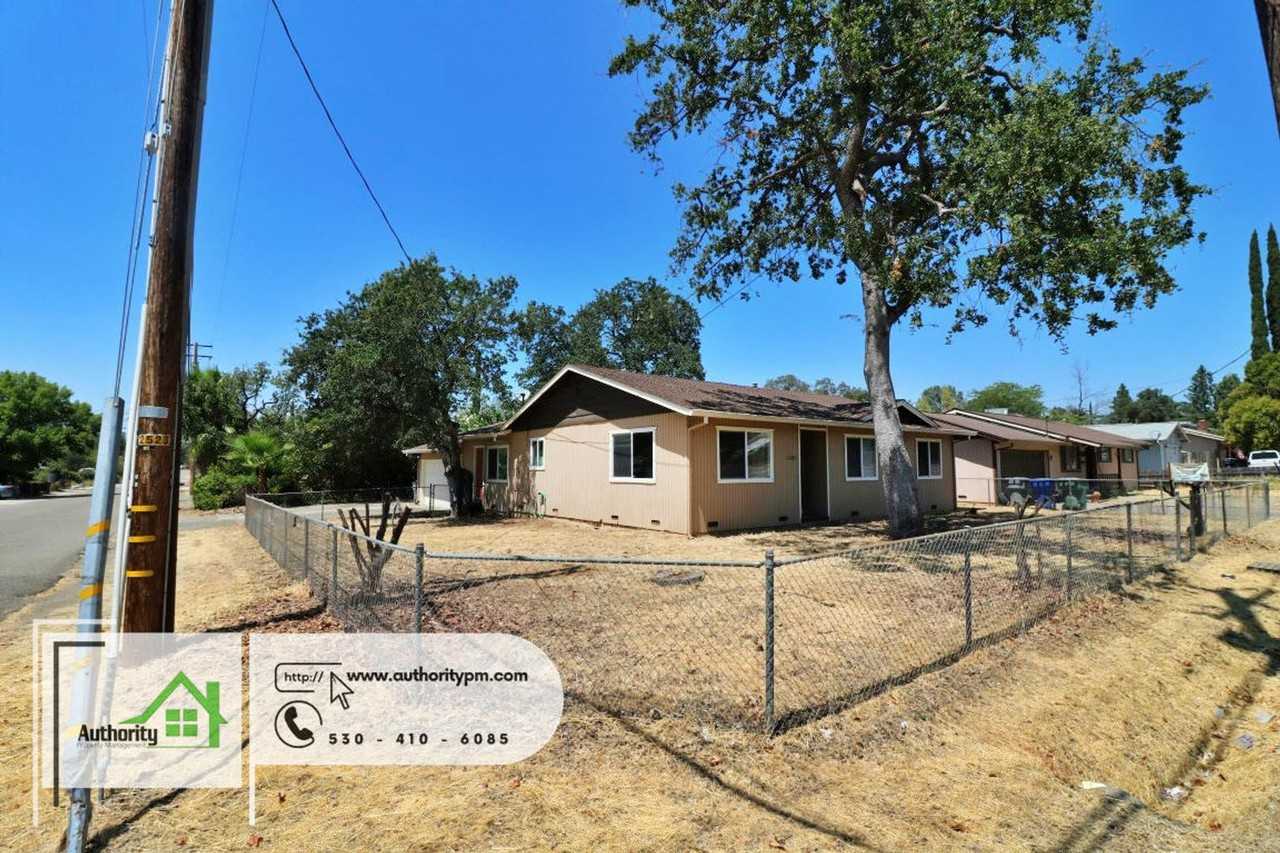 2250 Victor Ave - Photo 2 of 27