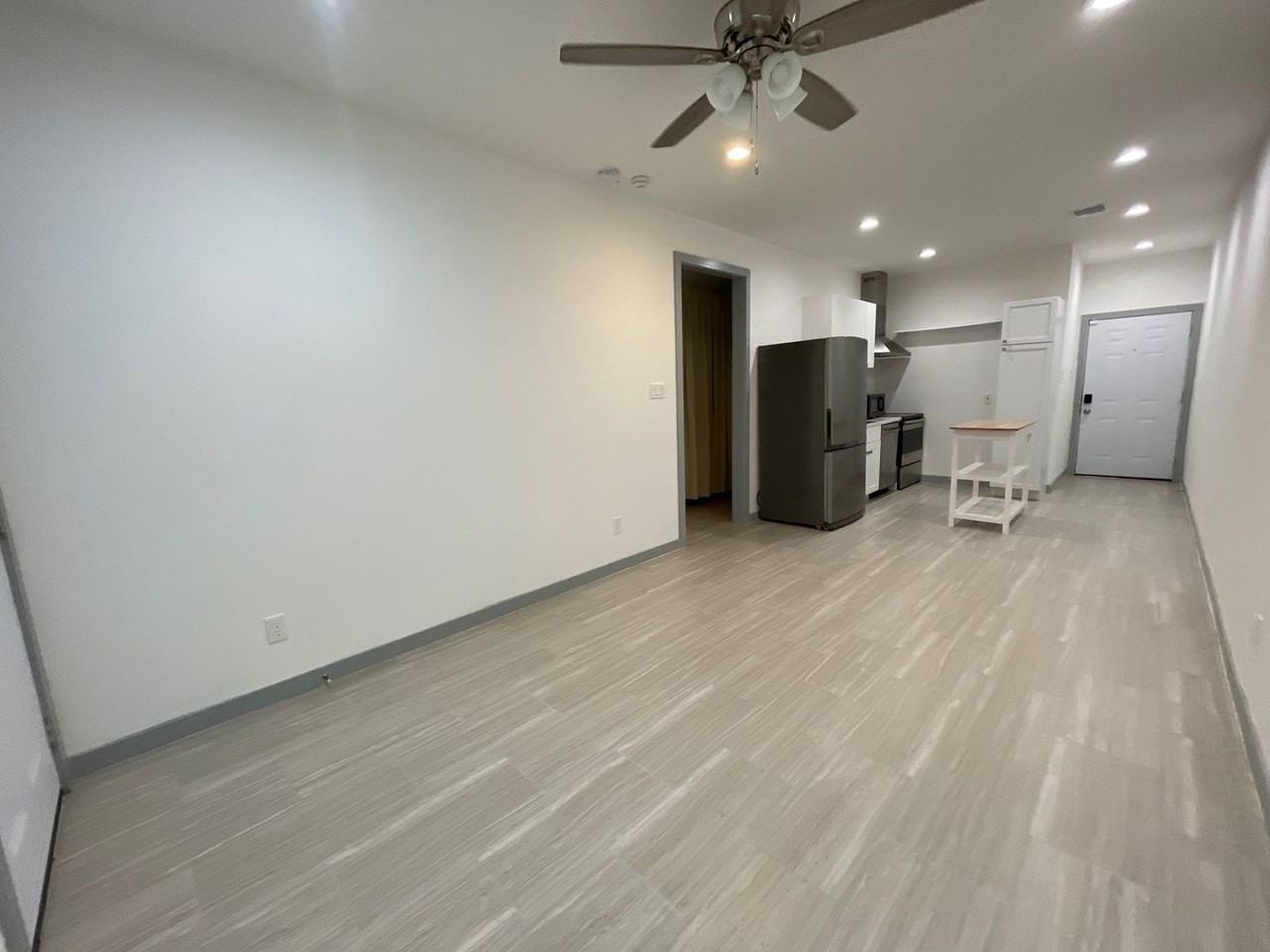 5226 Ridgevan Dr