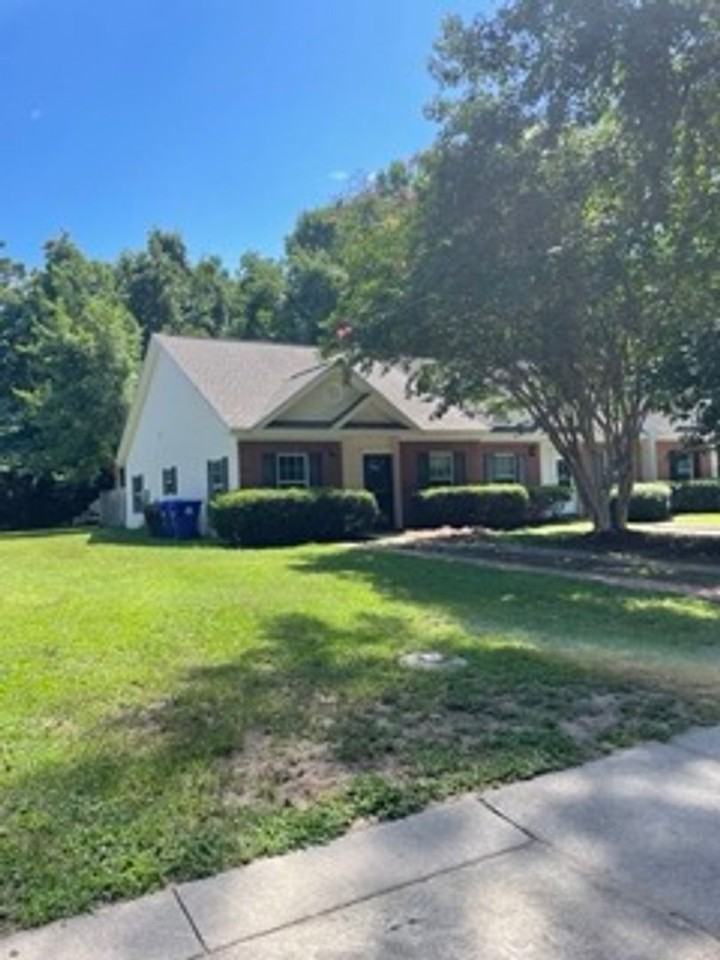 1400 Dataw Ct - Photo 2 of 23