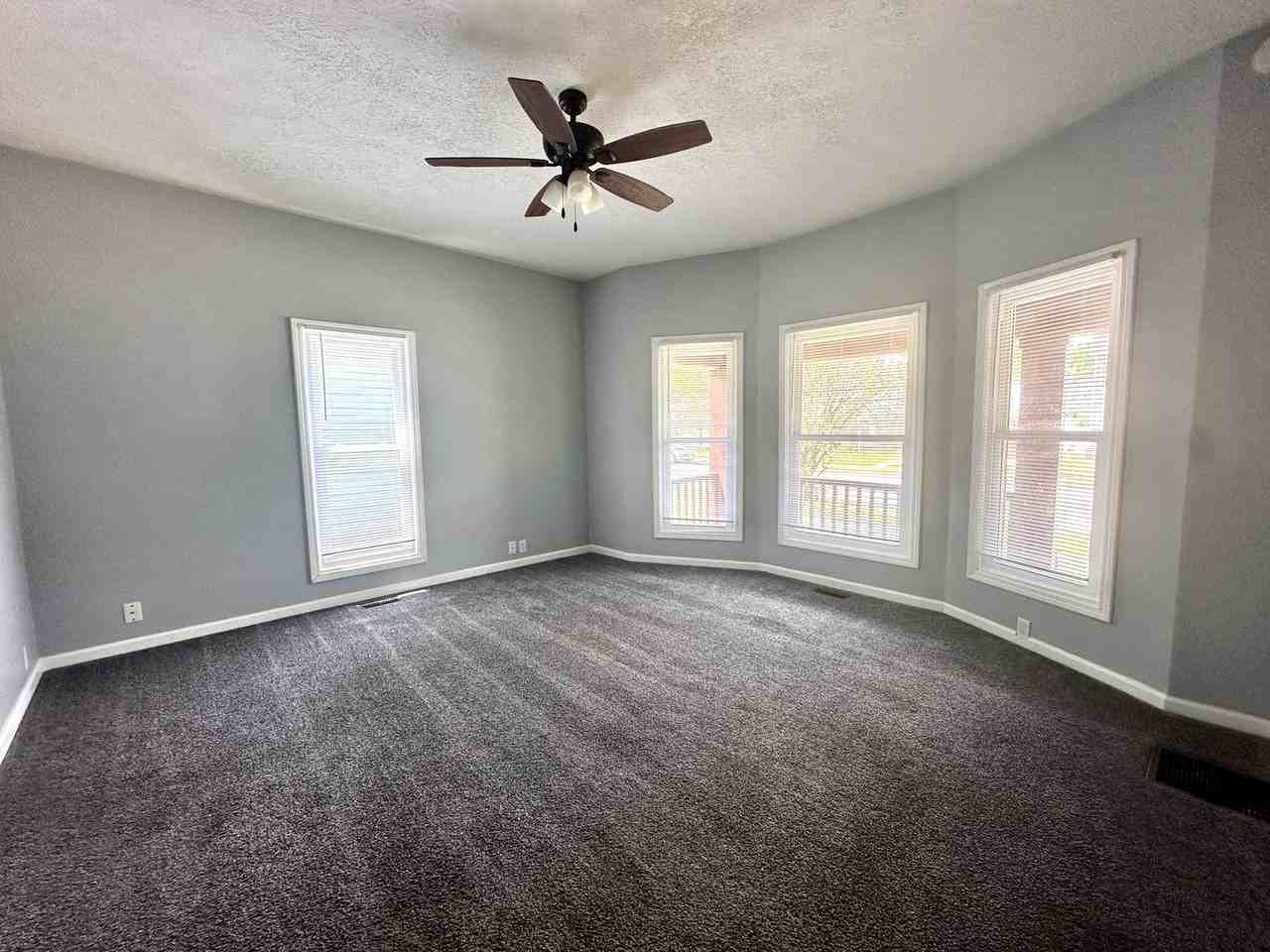 1512 S 7th St #1512 - Photo 2 of 12