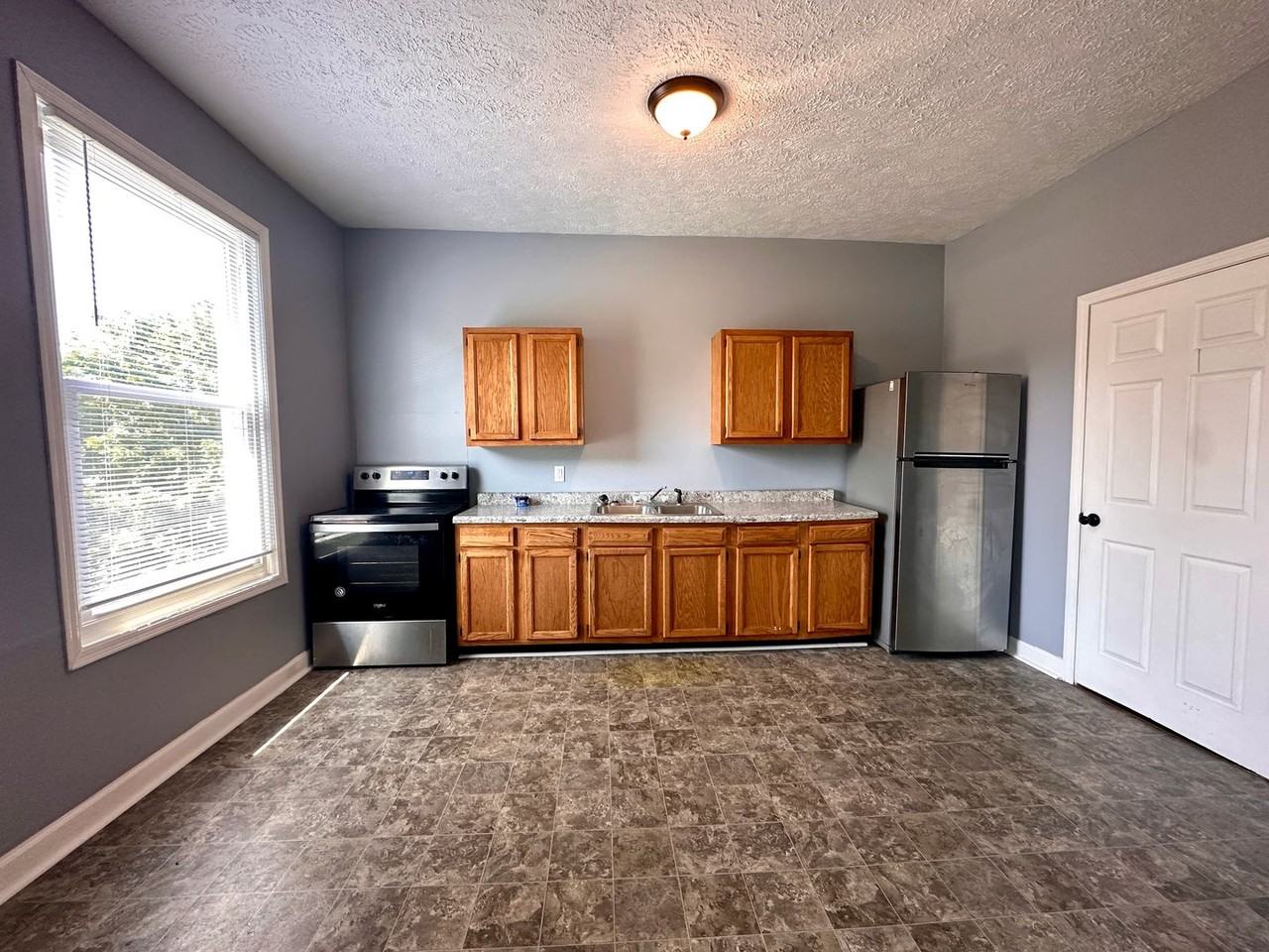 1512 S 7th St #1514 - Photo 4 of 10