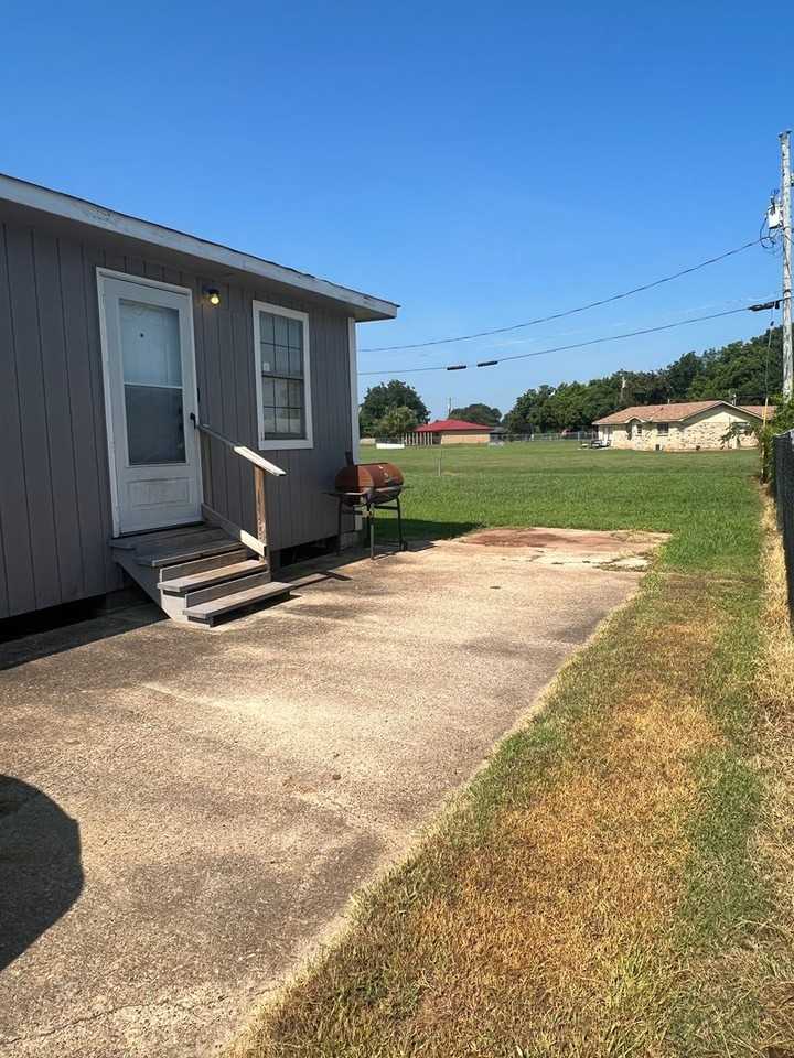 10584 Cleveland Ave - Photo 2 of 12