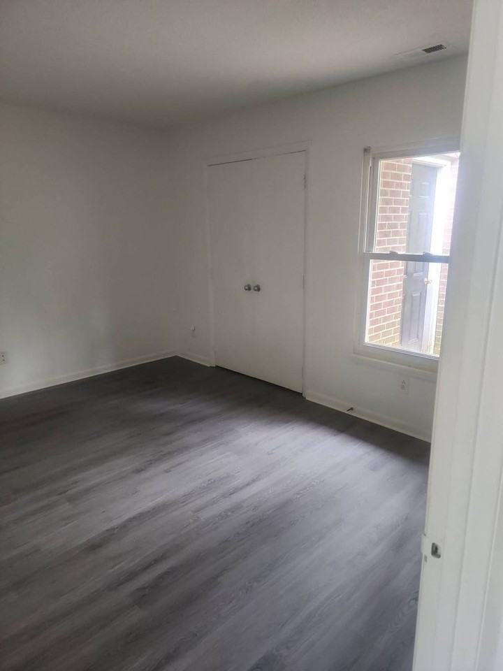 3119 Woodpecker Ct - Photo 2 of 36