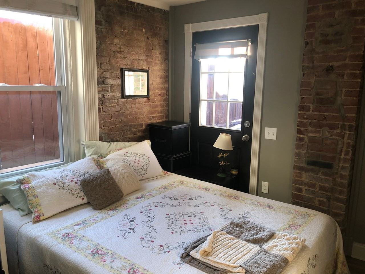 4741 Butler St. - Photo 6 of 20