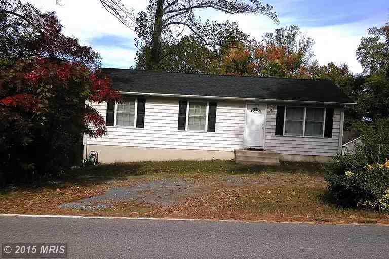 6555 Old Bayside Rd - Photo 2 of 15