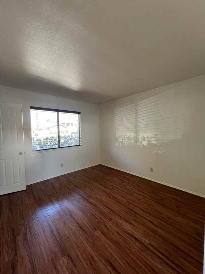 963 Talbert Ave - Photo 6 of 13