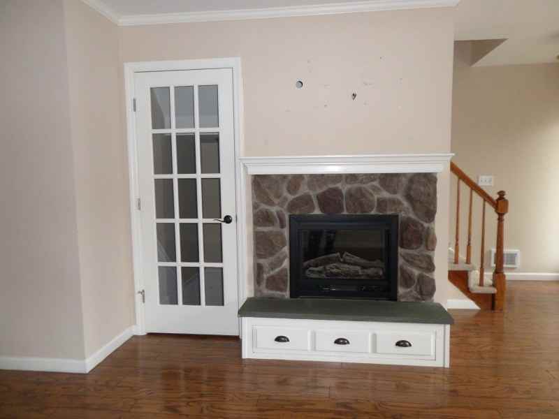 182 Dakota Dr - Photo 3 of 19