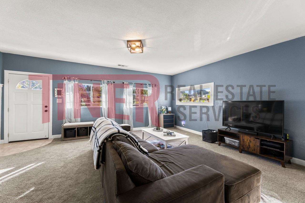 7580 Latrobe Rd - Photo 2 of 41