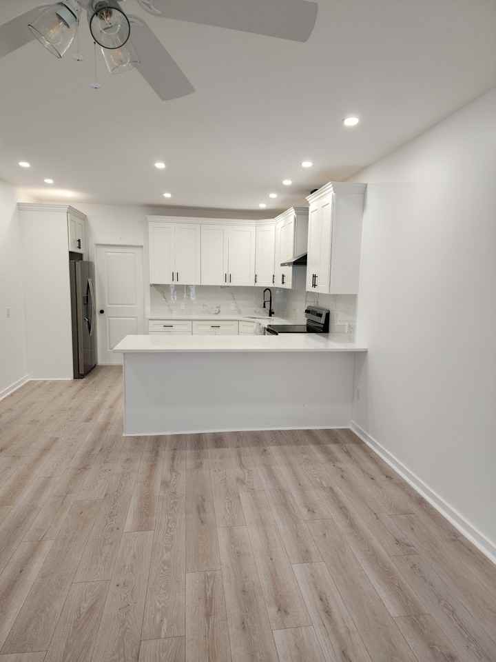 94 South St #1A