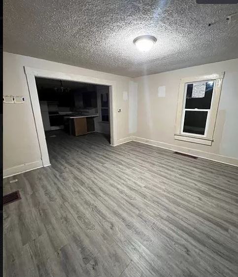 1916 6th St #NA - Photo 2 of 3