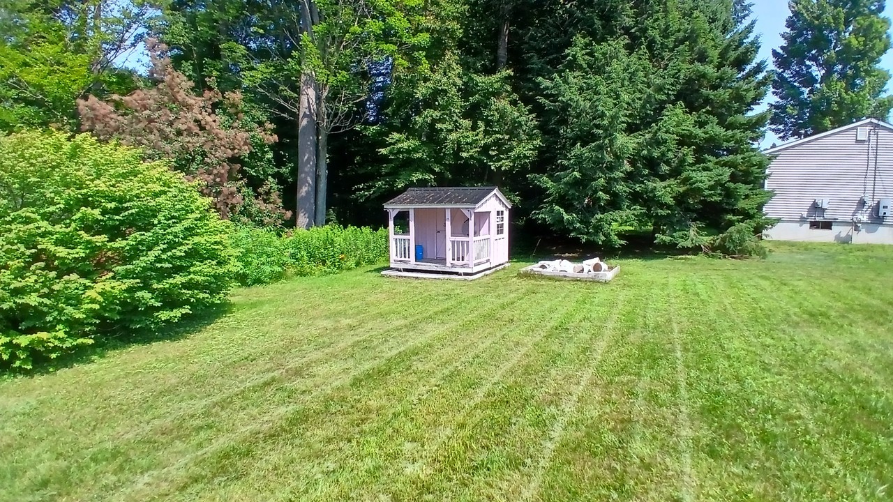 59 Woodcrest Cir #NA - Photo 2 of 16