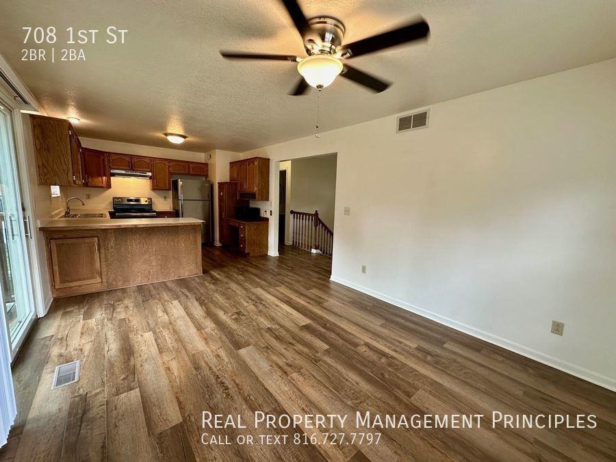 708 1st St - Photo 3 of 16