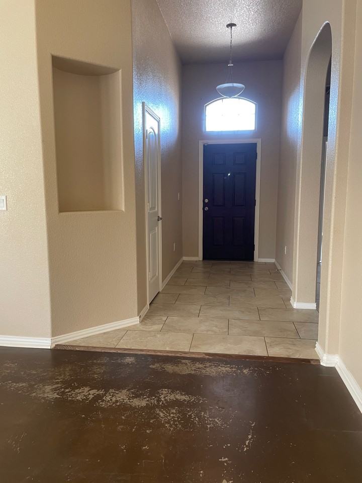 6405 Commonwealth Rd #NA - Photo 4 of 23