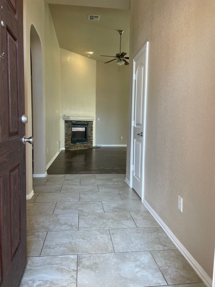 6405 Commonwealth Rd #NA - Photo 5 of 23