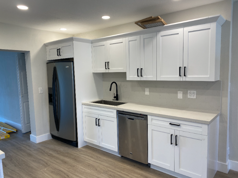 1421 Se 4th Ave - Photo 2 of 11