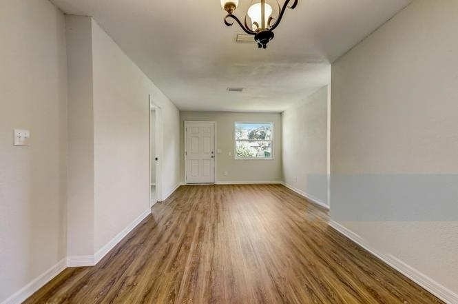 1000 Smithfield St - Photo 2 of 20