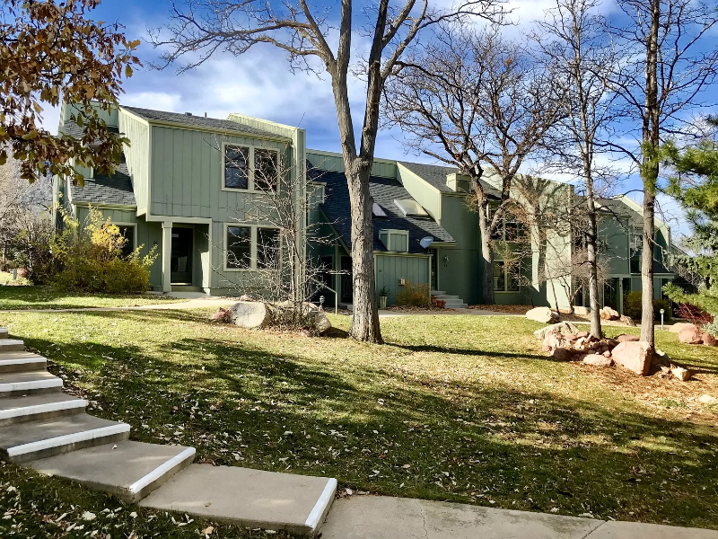 82 Benthaven Pl - Photo 2 of 20