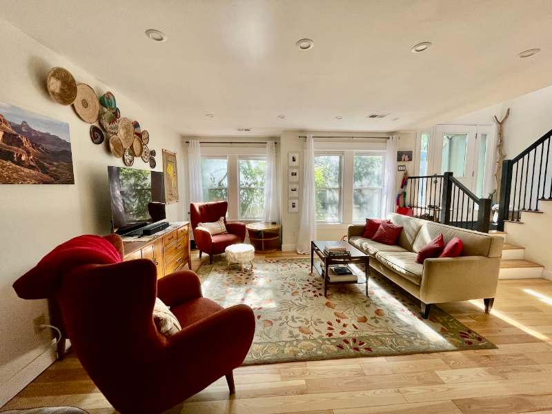 82 Benthaven Pl - Photo 3 of 20