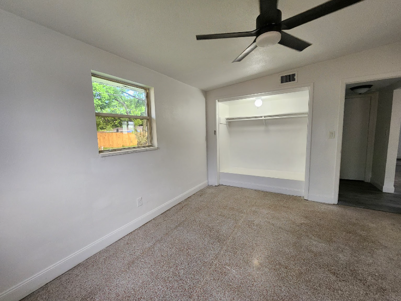 5311 5Th St Ct W - Photo 7 of 12