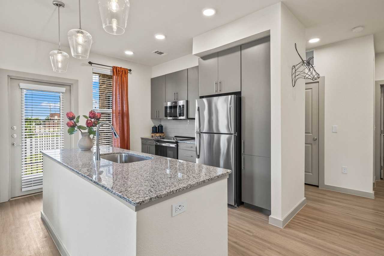 La Ventana at Canyon West - Photo 2 of 46