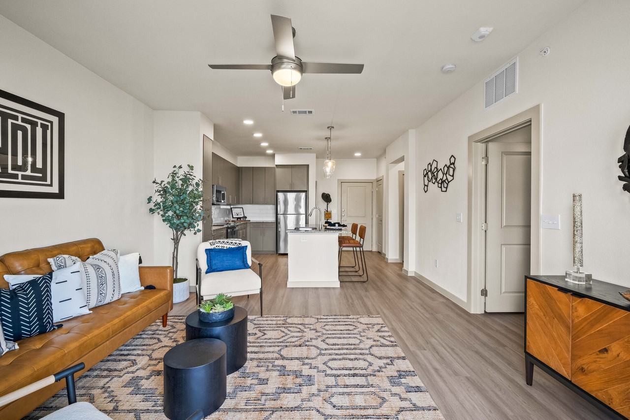 La Ventana at Canyon West - Photo 5 of 46