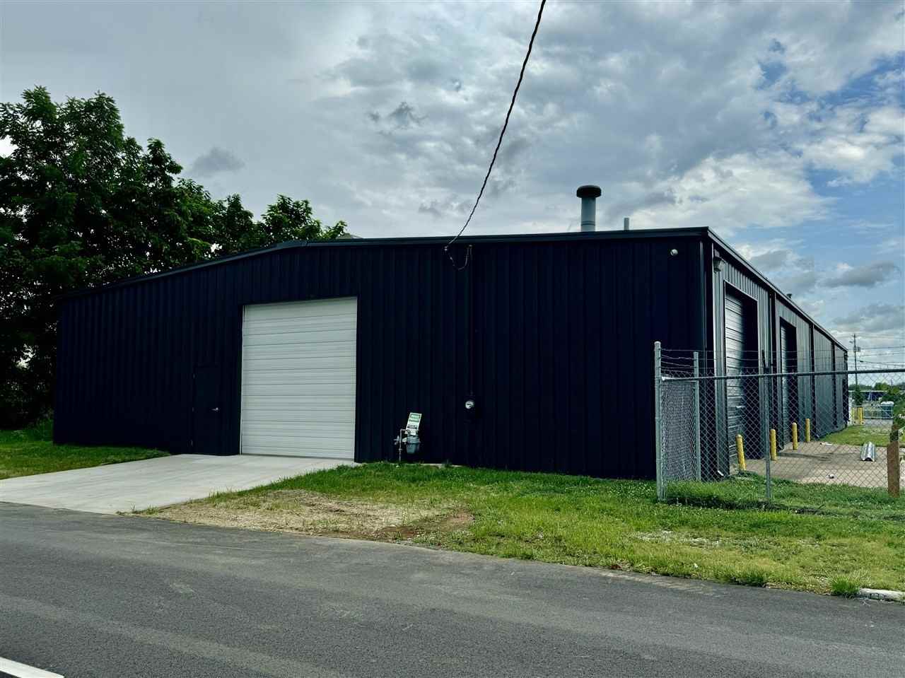 1001 Adams Street #D - Photo 5 of 7