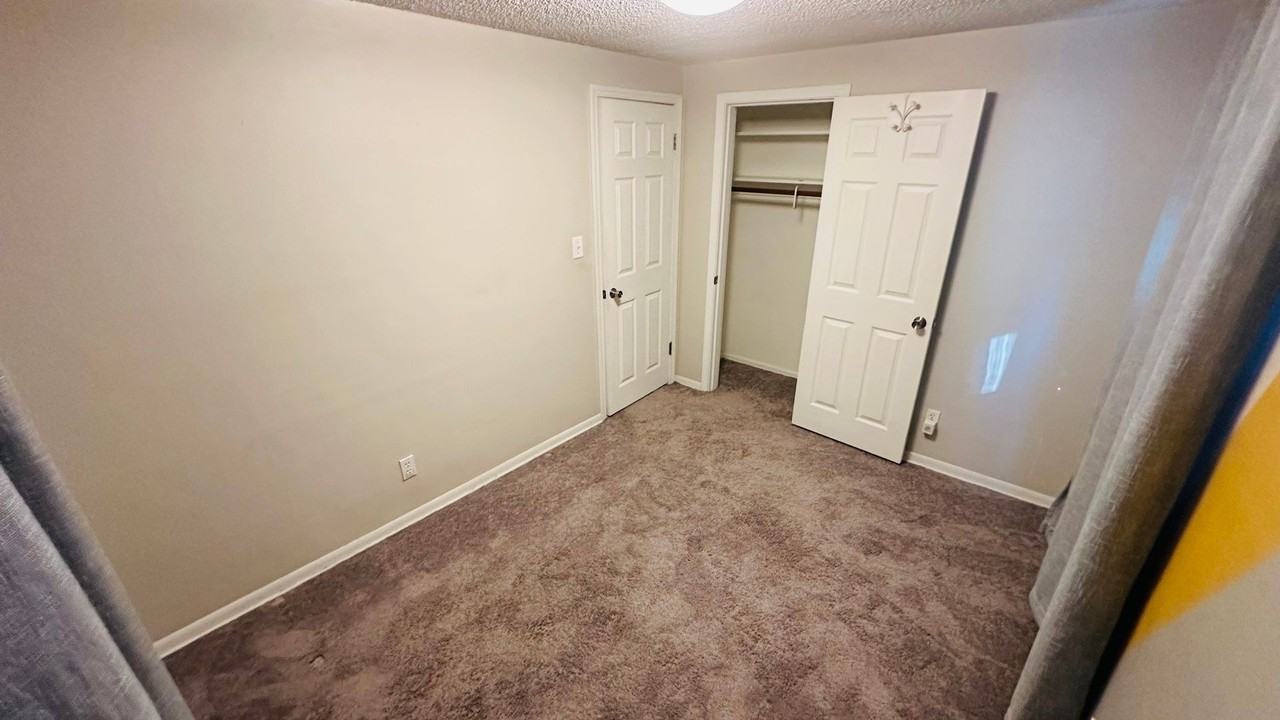 11443 71st Pl S - Photo 6 of 18