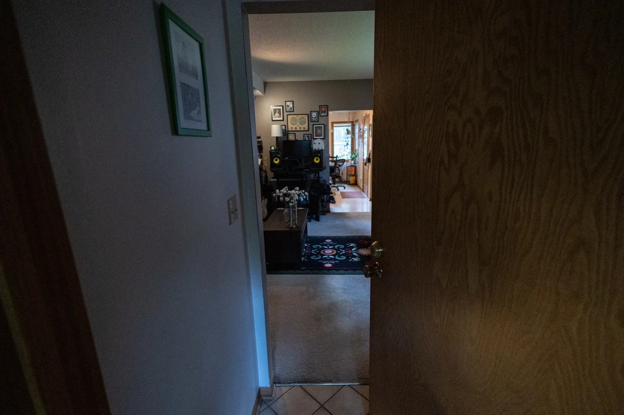 1219 Washington St Ne - Photo 2 of 28