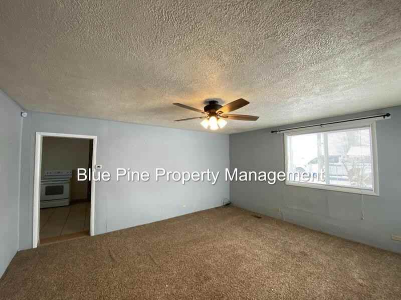 53 Northeast - Photo 3 of 16