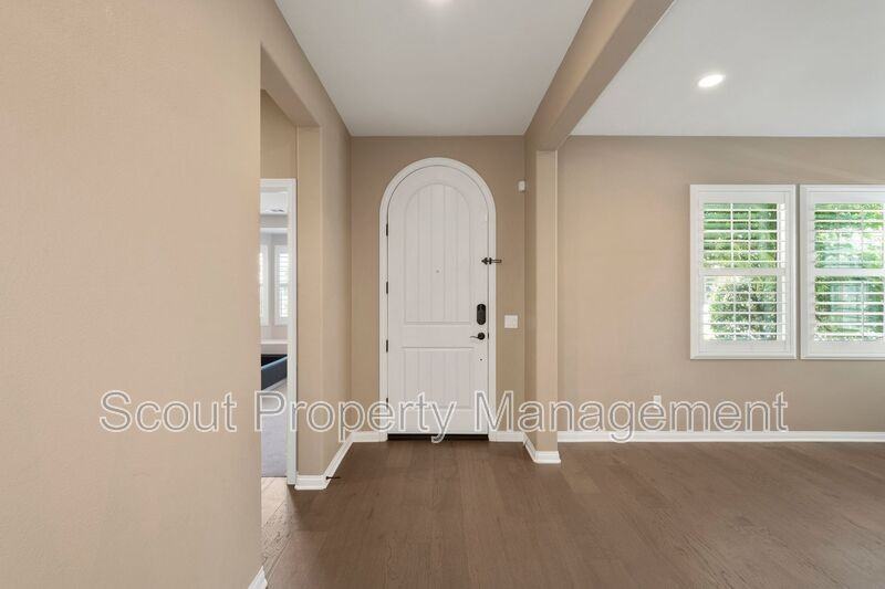 3053 Starry Night Dr - Photo 3 of 41