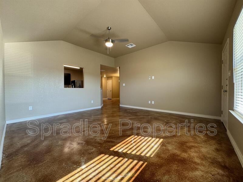 1651 Sabine Rd - Photo 2 of 11