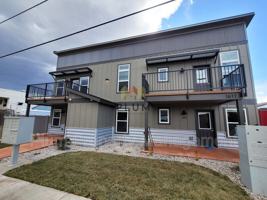 featured image of 1611 Montana St #102