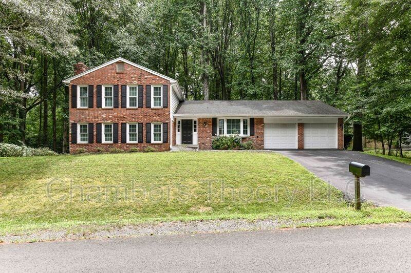 12231 Westwood Hills Dr - Photo 2 of 33