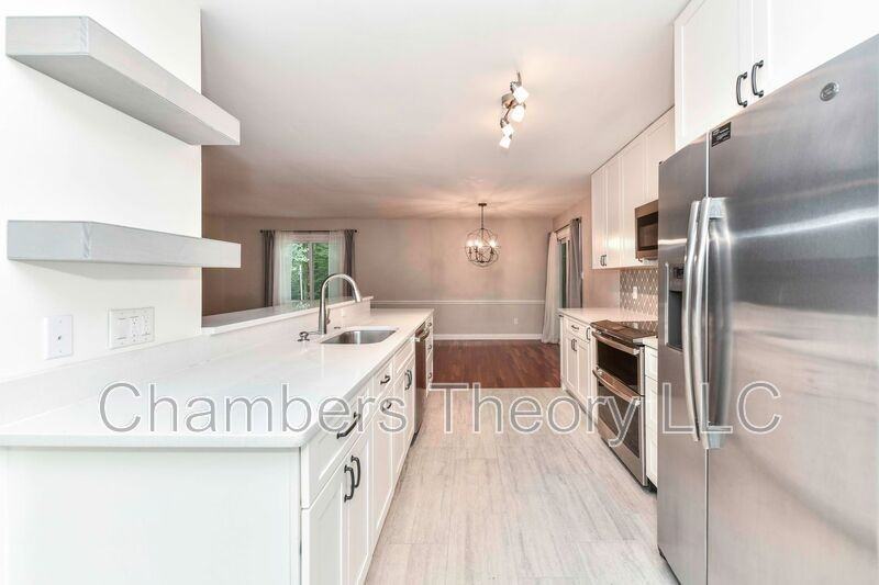12231 Westwood Hills Dr - Photo 5 of 33