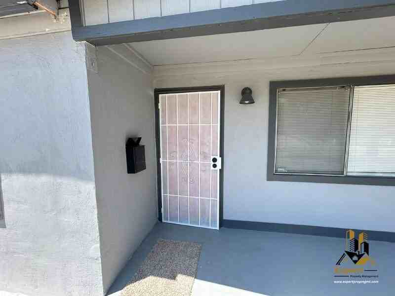 5637 Rosario Blvd - Photo 2 of 17