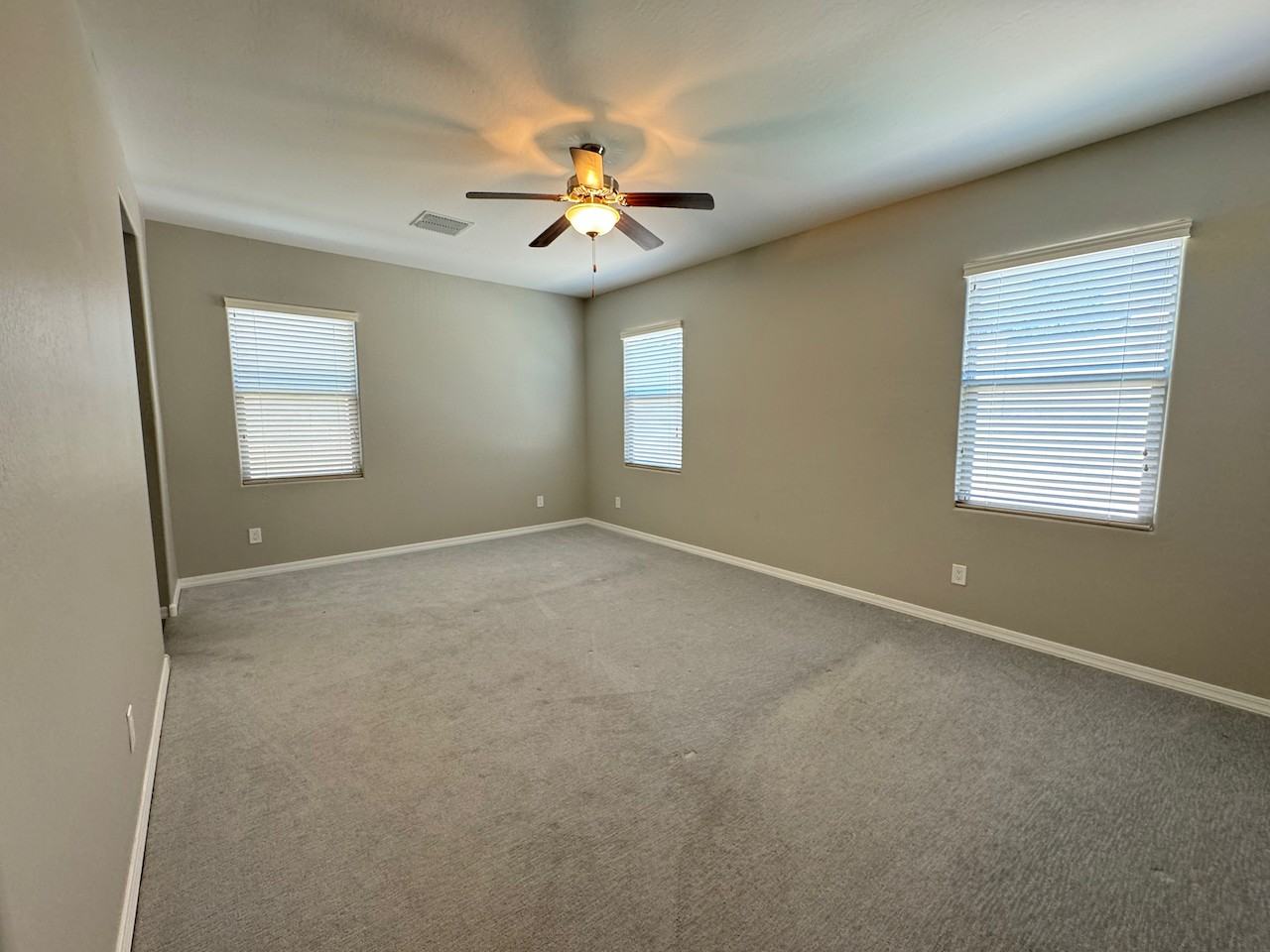 20630 W Delaney Dr - Photo 3 of 7