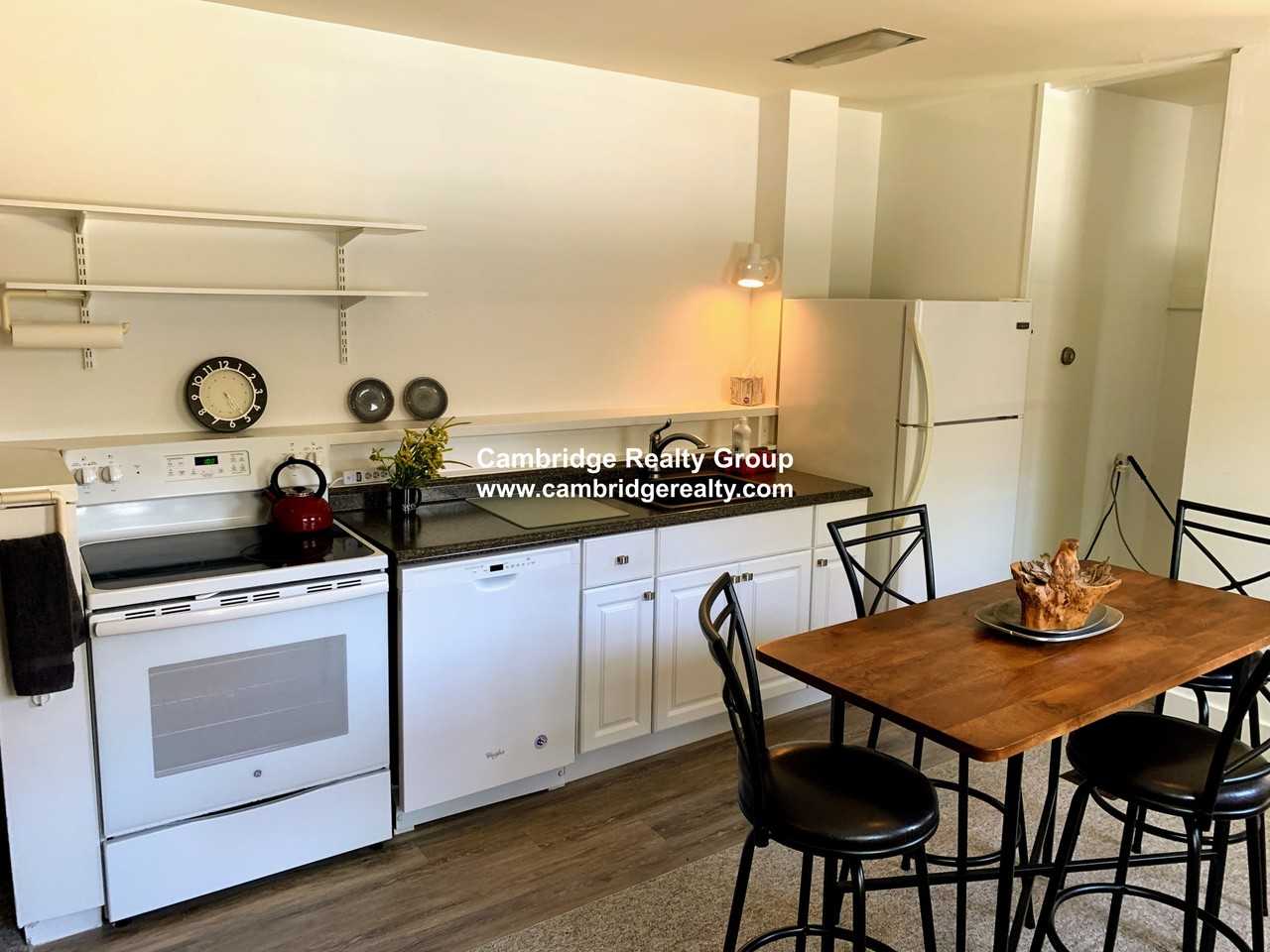 13 Huron Ave #T - Photo 3 of 18
