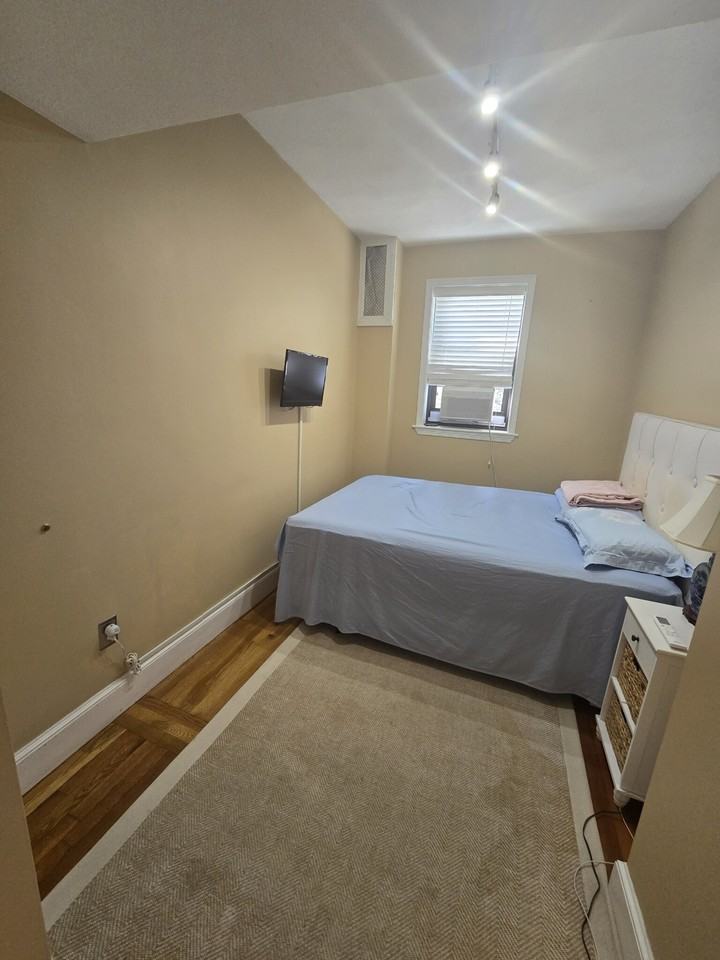 111 Jersey St #19 - Photo 3 of 6