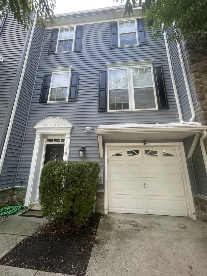 19 Falcon Ln #NA - Photo 2 of 17