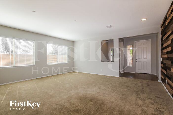 9803 N 185th Dr - Photo 3 of 15
