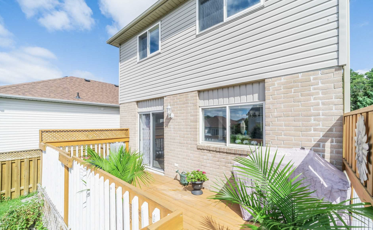 113 Copeman Crescent - Photo 3 of 24
