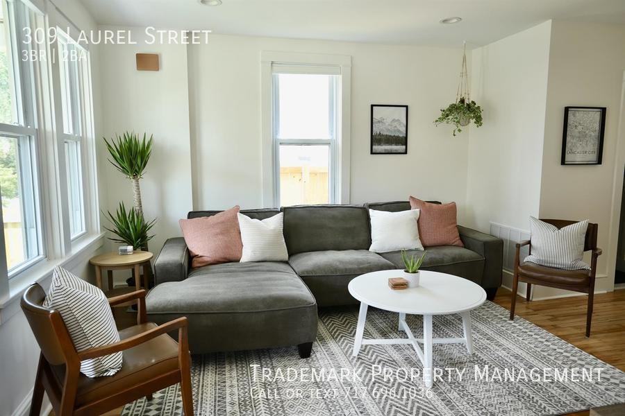 309 Laurel St - Photo 3 of 30