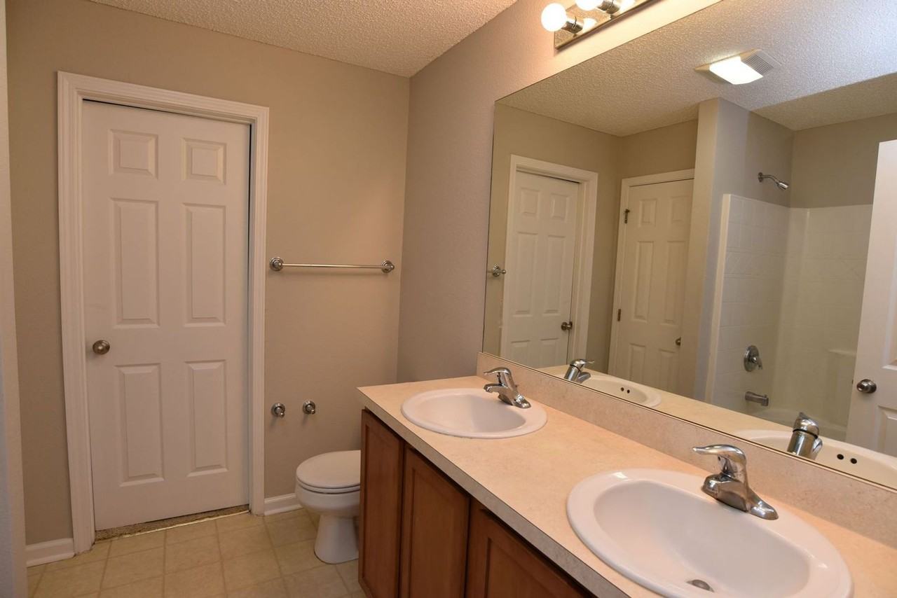 1020 Canyon Oak Loop - Photo 5 of 16