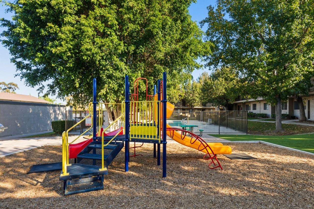Aventine Court Apartment Homes - Photo 7 of 45