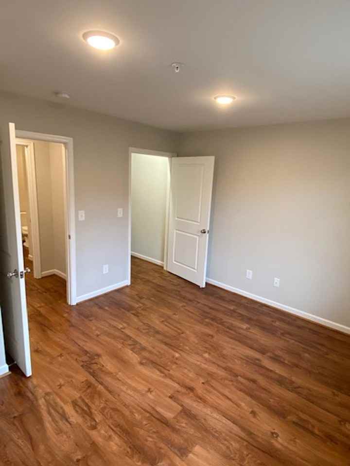 2000 Sapphire Road - Photo 5 of 41